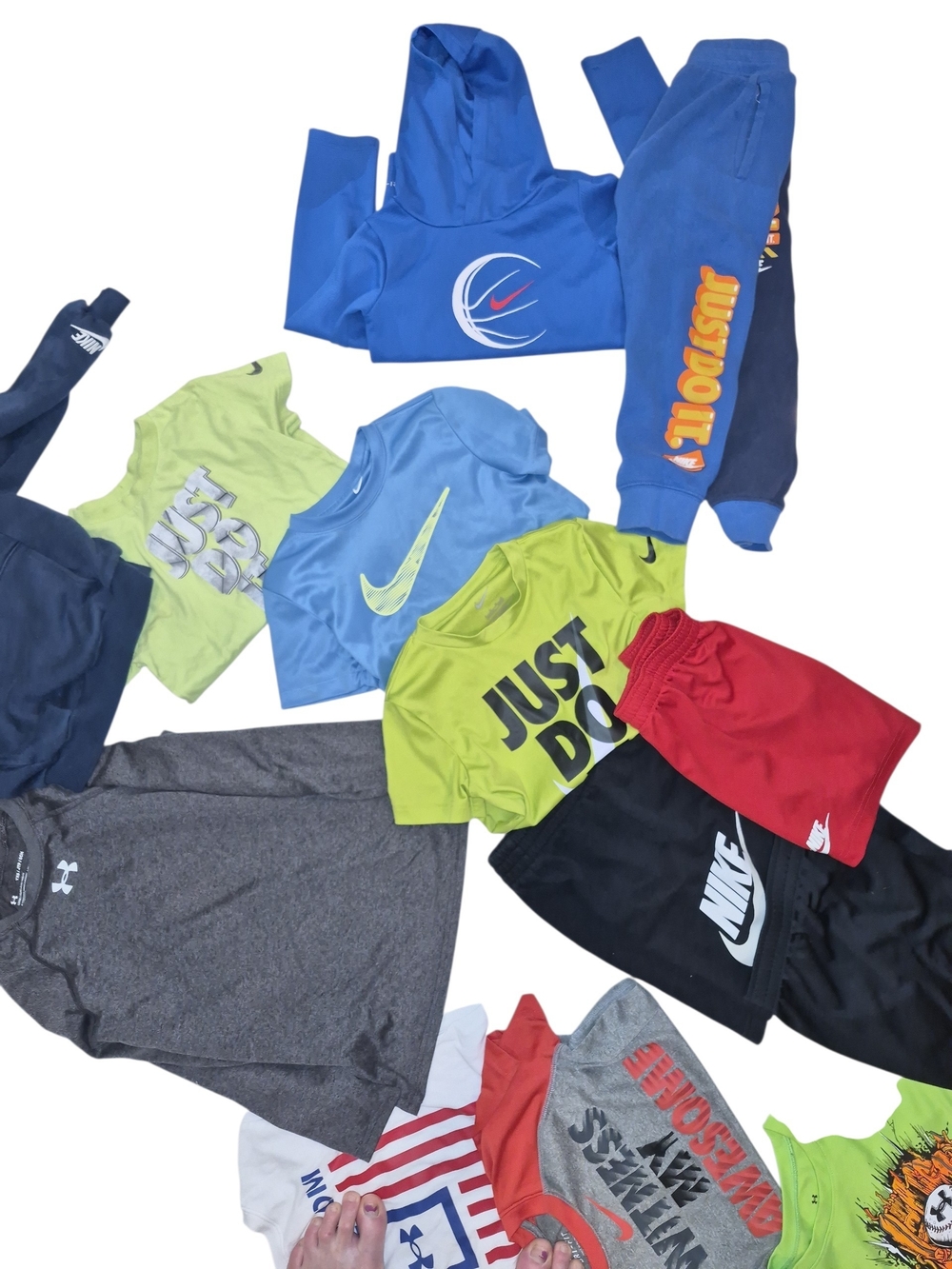 Nike/under Armour Boys Size 6 Bundle